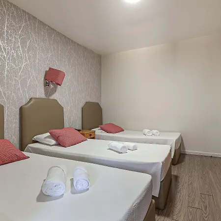 Gasthof Clerigus Porto