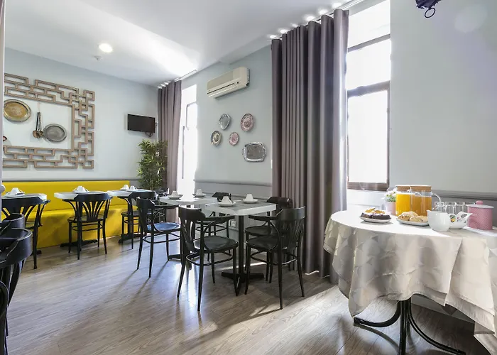 Clerigus Affittacamere Oporto