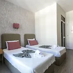 Clerigus 3*