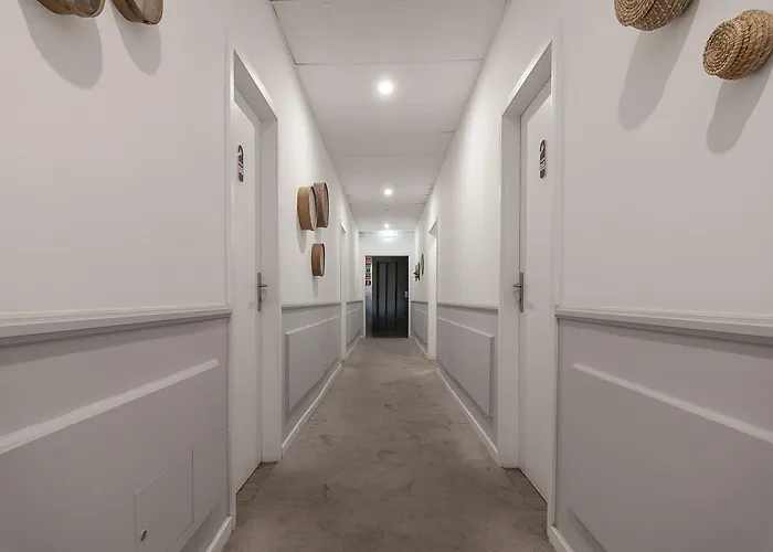 ゲストハウス Clerigus ポルト